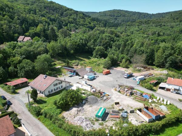 Maison 292m²,10 pièces ,7 chambres,dépendances,sur, 17000 m² de terrain