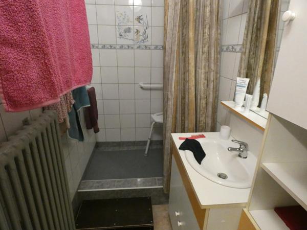 Maison 292m²,10 pièces ,7 chambres,dépendances,sur, 17000 m² de terrain