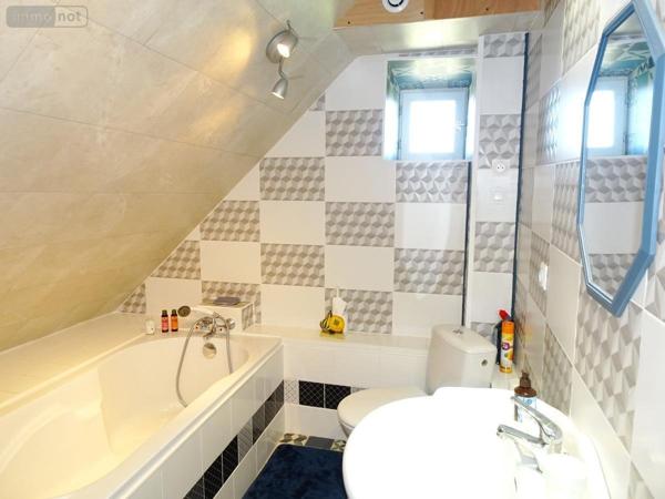 Maison à vendre à Caro dans le Morbihan (56140), ref : 56049-710