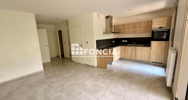 À vendre Studio 33.9 m² - Gex 01170