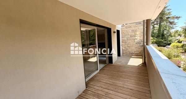 À vendre Studio 33.9 m² - Gex 01170
