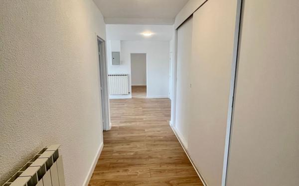 Appartement à vendre    4 pièces • 81,33 m2 Martigues