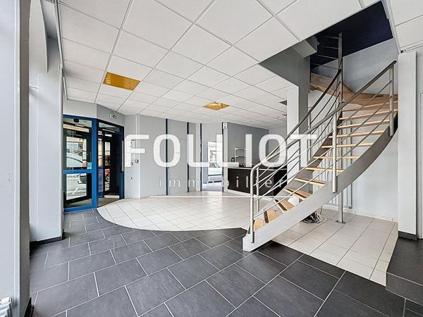 A VENDRE Plein centre Murs commerciaux Coutances 50200