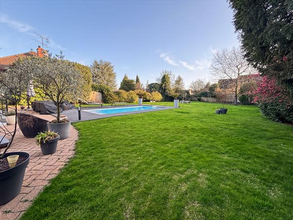 Maison Mennecy 7 pièces 187 m2