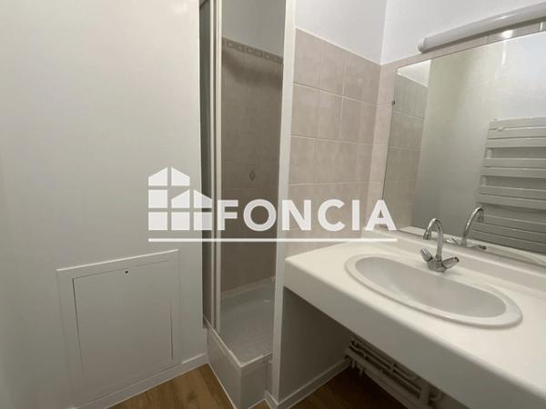 Location Appartement 2 pièces 36.17 m² - 6 RUE JEAN LAILLET Chartres 28000