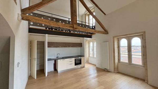 NIORT - appartement duplex