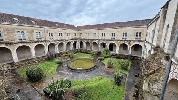 NIORT - appartement duplex