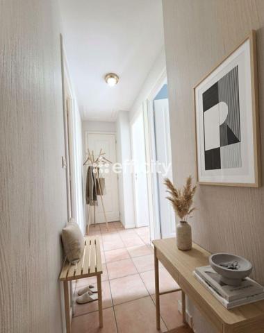 Maison
         4 pièces
        - 55 m² Exclusivité 387 500 € *
