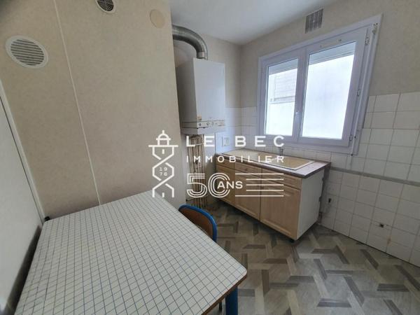 LORIENT : Appartement T2 fonctionnel avec cave
