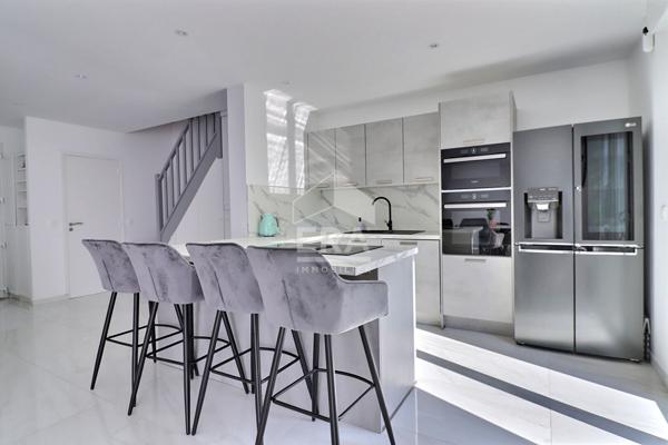 Maison 6 pièces + garage + jardin