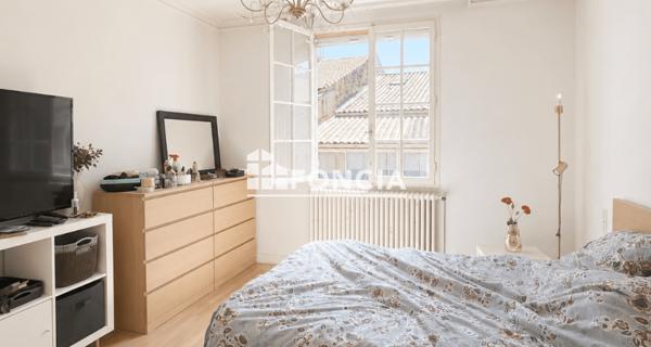 À vendre Maison 6 pièces 209 m² - Orange 84100