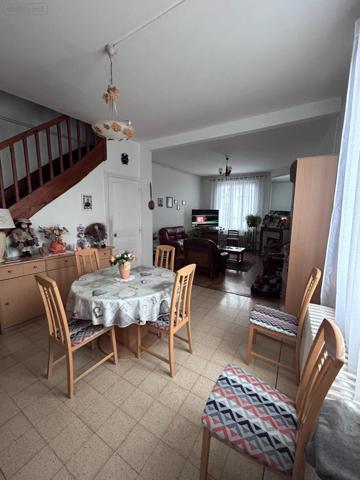 Maison de ville à vendre à Péronne dans la Somme (80200), ref : P0173   
Centre-ville
