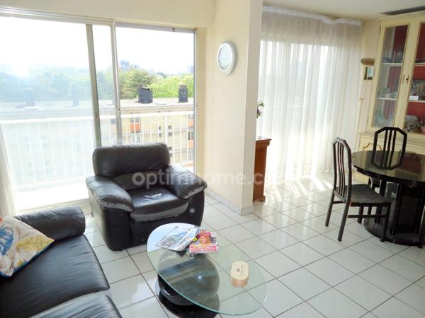 Appartement 3 pièces / 1 Chambre - Balcon - 59 m2 - 124 000 € FAI