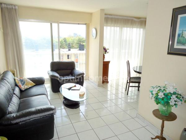 Appartement 3 pièces / 1 Chambre - Balcon - 59 m2 - 124 000 € FAI
