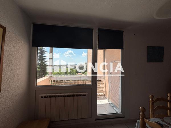 Location Studio meublé 29.33 m² - Greoux Les Bains 04800