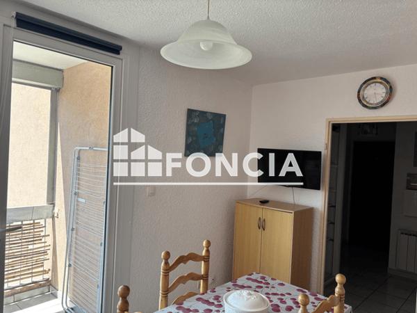 Location Studio meublé 29.33 m² - Greoux Les Bains 04800