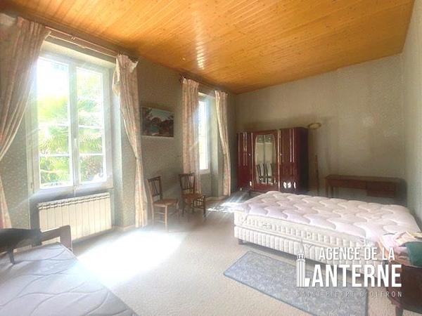 SAINT-PIERRE Maison de 179 m²