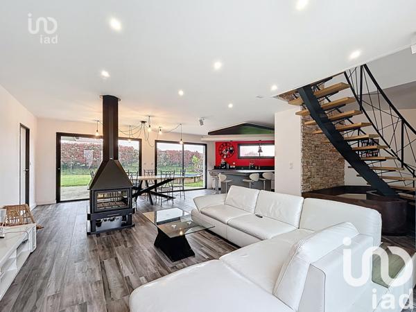 Maison à vendre 6 pièces 162 m² Saint-André-de-Seignanx