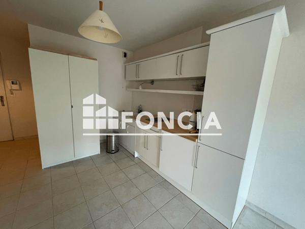 Location Appartement 2 pièces 48.3 m² - 47B AVENUE MAGINOT Bourg En Bresse 01000