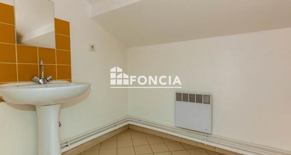 Location Appartement 3 pièces 42.41 m² - Lyon 69002