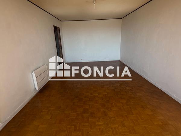 Location Appartement 4 pièces 85.6 m² - 47 RUE PARMENTIER Gardanne 13120