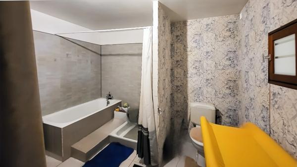 Maison à vendre 8 pièces MONTREJEAU (31)