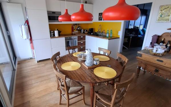 Appartement à vendre    3 pièces • 97 m2 Bayonne