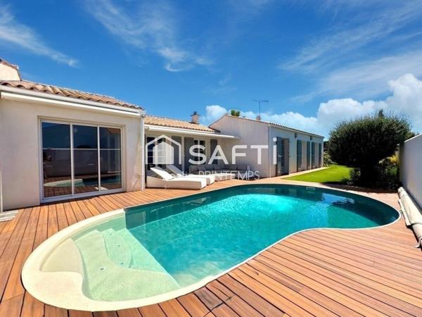 Plain-pied 4 chambres avec piscine et garage