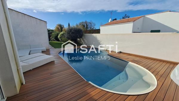 Plain-pied 4 chambres avec piscine et garage