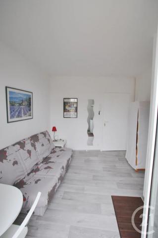 Immeuble à vendre  229,50 m 2   RODEZ  - 12