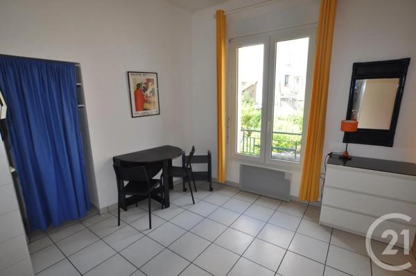 Immeuble à vendre  229,50 m 2   RODEZ  - 12