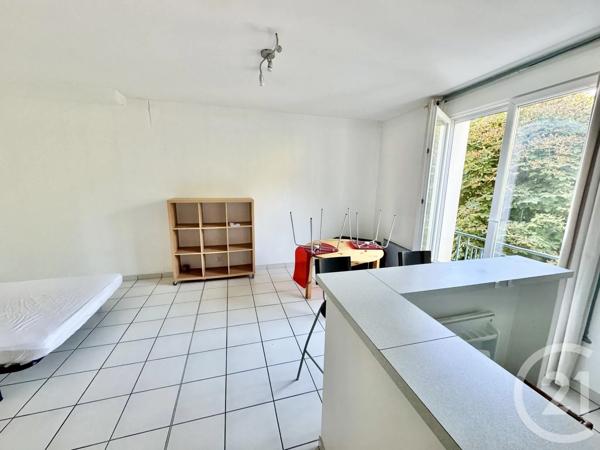 Immeuble à vendre  229,50 m 2   RODEZ  - 12