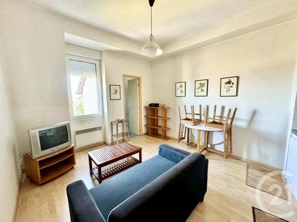 Immeuble à vendre  229,50 m 2   RODEZ  - 12