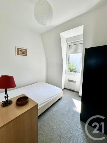 Immeuble à vendre  229,50 m 2   RODEZ  - 12