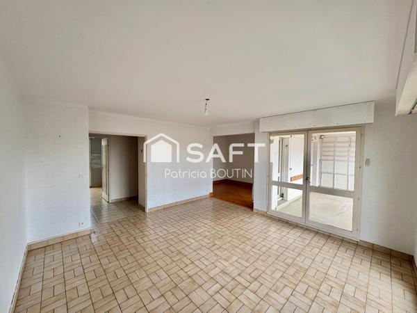 APPARTEMENT 2 CHAMBRES + CAVE ET PLACE DE PARKING COUVERTE A NIORT !