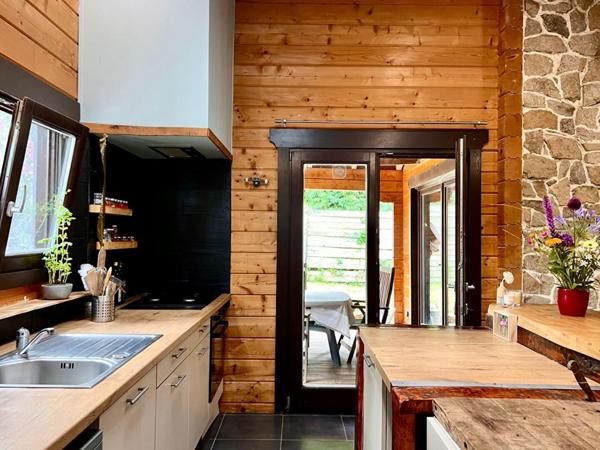 Maison en bois 85m2, 3 chambres, 25 min de Vannes