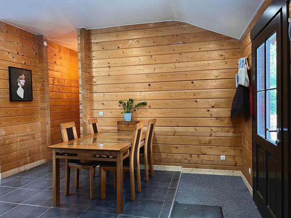 Maison en bois 85m2, 3 chambres, 25 min de Vannes