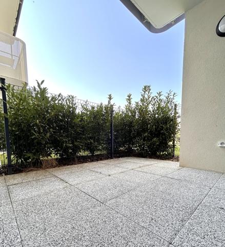 APPARTEMENT 2 PIÈCES 44 M² - TERRASSE - STATIONNEMENT