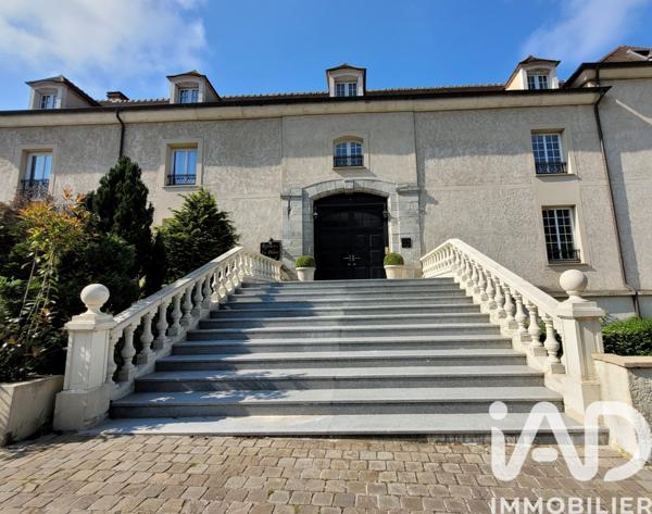 Location appartement 3 pièces 71 m² Rochefort-en-Yvelines