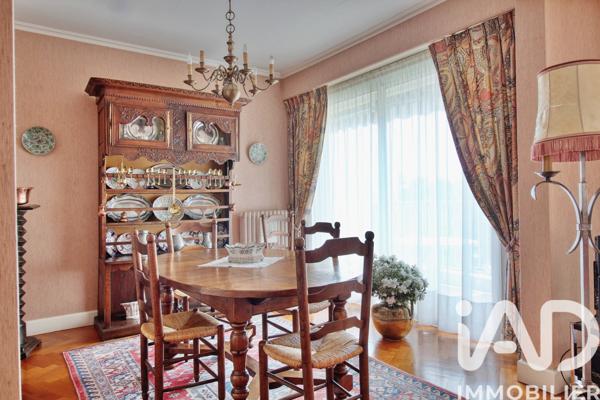 Appartement à vendre 7 pièces 143 m² Avrillé