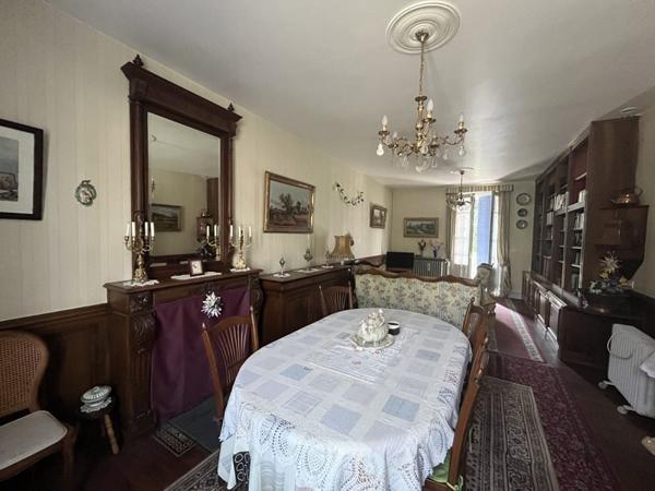 Maison à vendre |  Viviez |  9 pièces | 202 m²