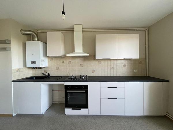 Appartement Nantes 2 pièce(s) 55.33 m2 - balcon et garage