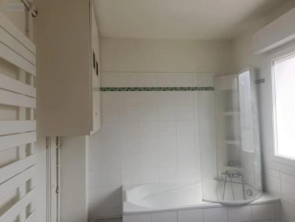 Location - Appartement Reims 51100 3 pièces 62 m 2