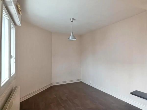 Location - Appartement Reims 51100 3 pièces 62 m 2