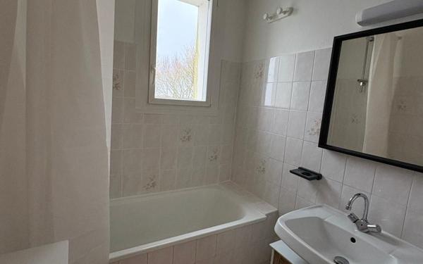 Appartement à louer    4 pièces •  Brest