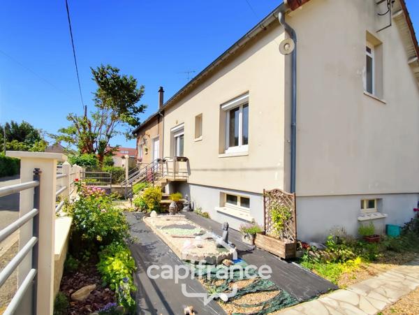 Dpt Sarthe (72), à vendre BESSE SUR BRAYE maison P6 de 94 m² - Terrain de 524,00 m²