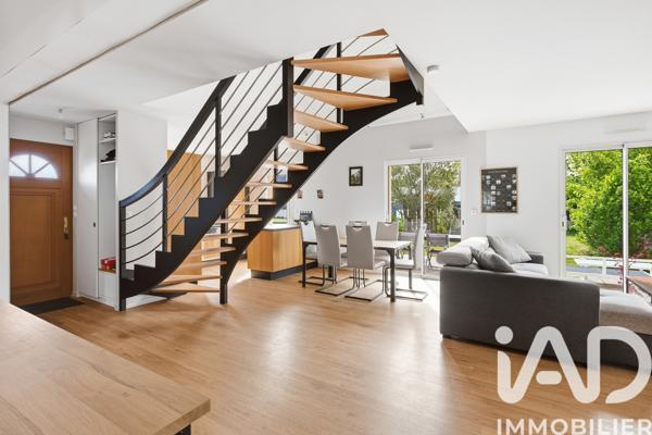 Maison à vendre 7 pièces 130 m² Sainte-Luce-sur-Loire