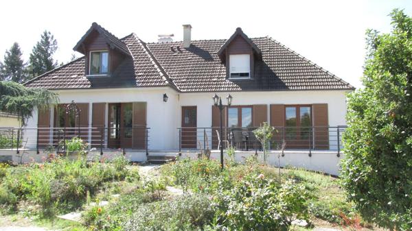 Vente maison 9 pièces de 260m²