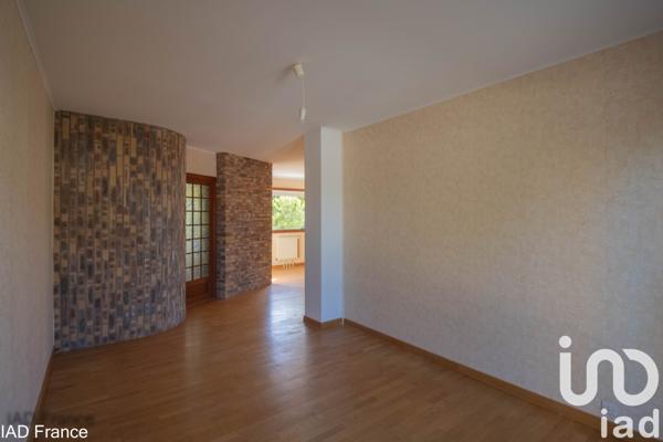 Maison à vendre 6 pièces 163 m² Élancourt