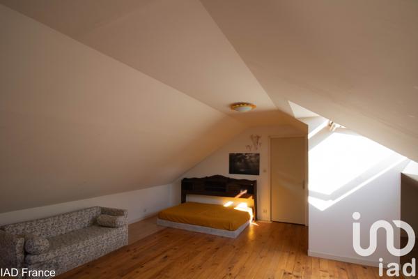 Maison à vendre 6 pièces 163 m² Élancourt